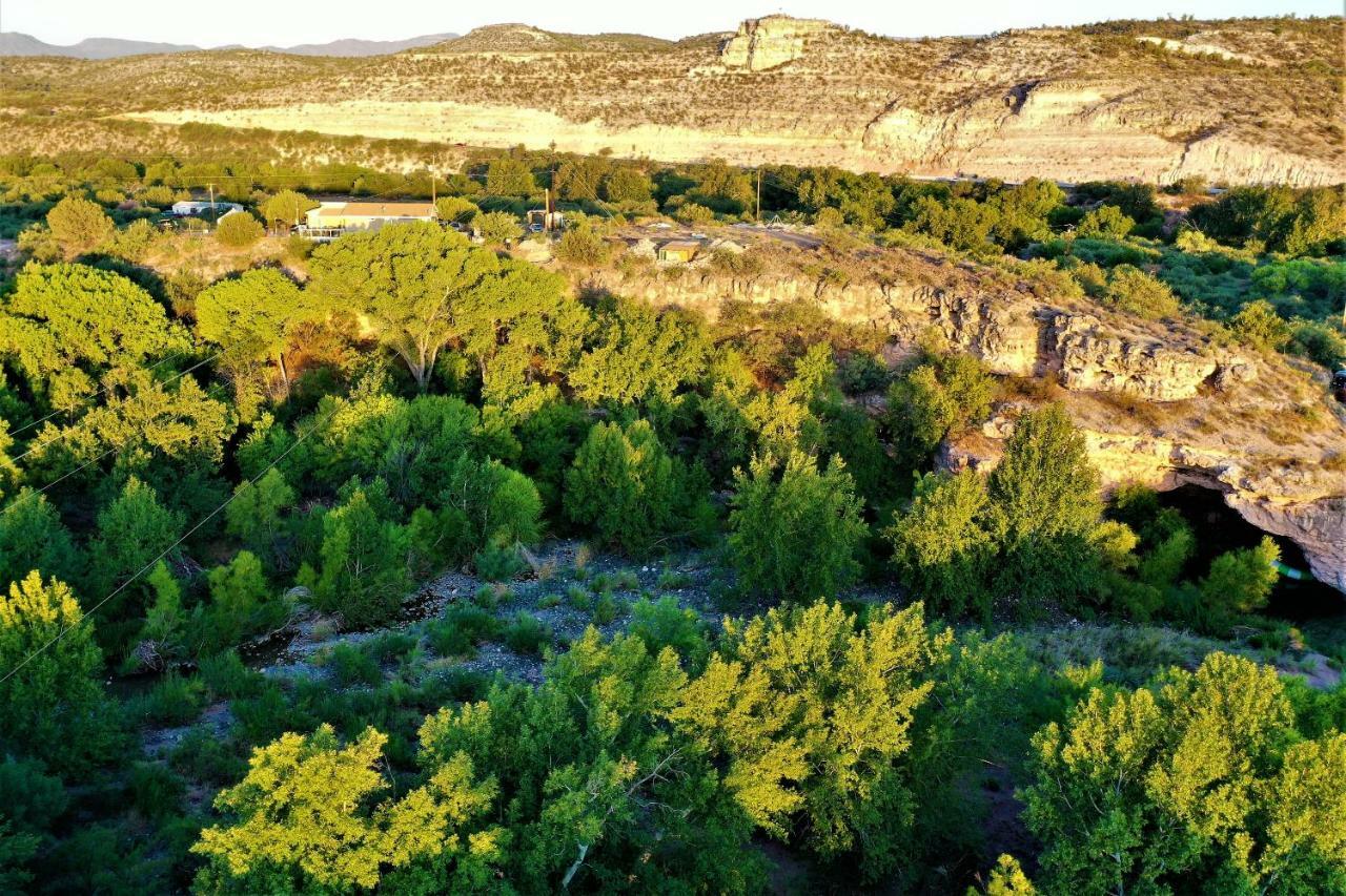 Cave, Yurt, Bubble And Other Glamping Adventures Ξενοδοχείο Σεντόνα Εξωτερικό φωτογραφία