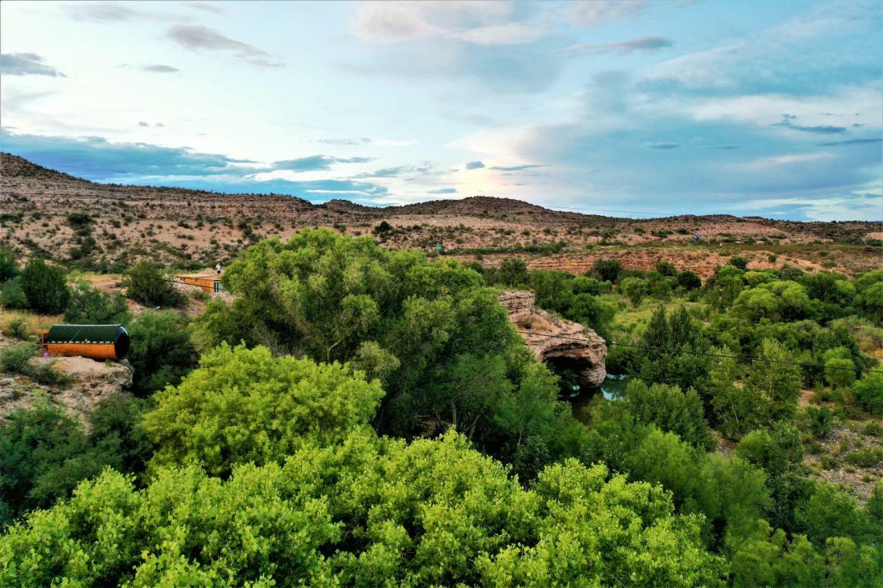 Cave, Yurt, Bubble And Other Glamping Adventures Ξενοδοχείο Σεντόνα Εξωτερικό φωτογραφία